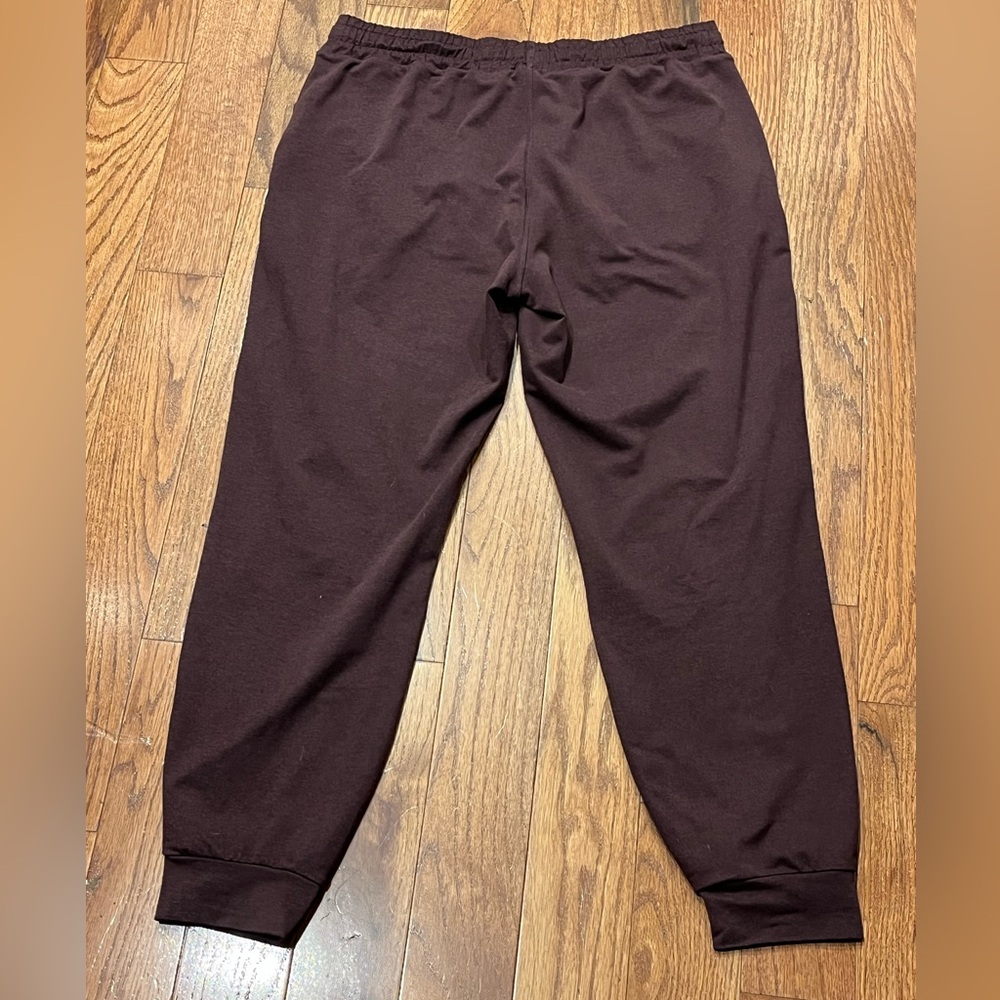 Vuori Performance Jogger Pants Java Heather Women… - image 5